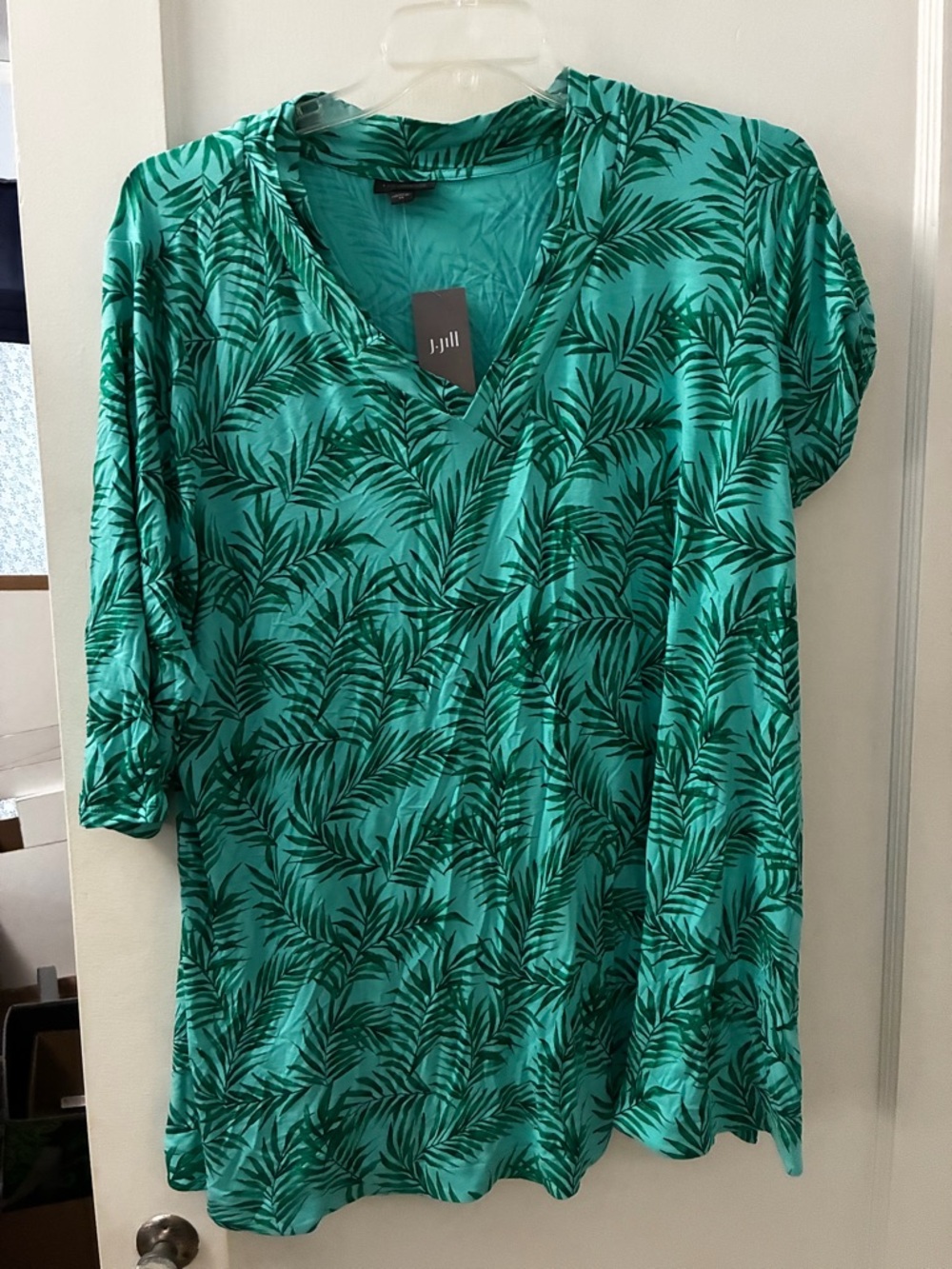 J. Jill Teal Palm-Print V-Neck Tunic Top